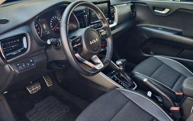 imagem-https://www.socarrao.com.br/sc-vehicle-images-prod/3919318/1789824662527-gb-7f46e7e.jpeg