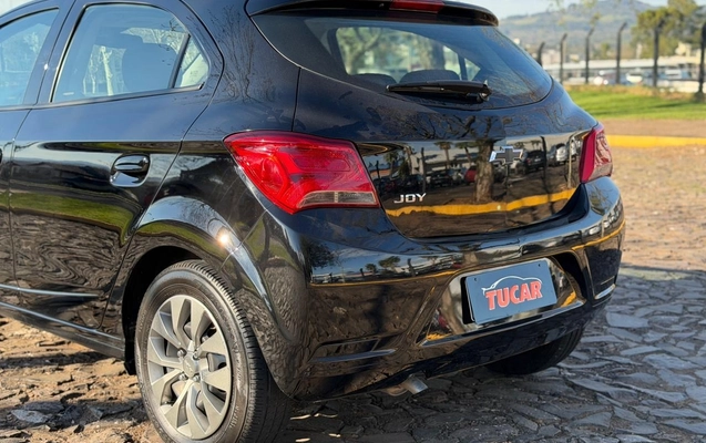 imagem-https://www.socarrao.com.br/sc-vehicle-images-prod/3919327/1789677814745-fd0c7322-ce40-48af-a17a-14fa44e5a025.jpg