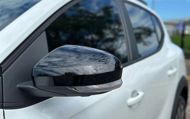 imagem-https://www.socarrao.com.br/sc-vehicle-images-prod/3919426/1789677929456-50b7a489-cf25-4281-82d1-ad07c6b50833.jpg