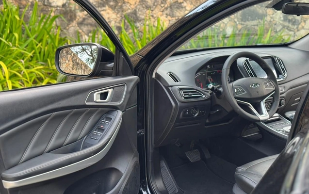 imagem-https://www.socarrao.com.br/sc-vehicle-images-prod/3919463/1789677996019-003_9225445d8c0e3bda80d7b3fef9da613d.jpeg