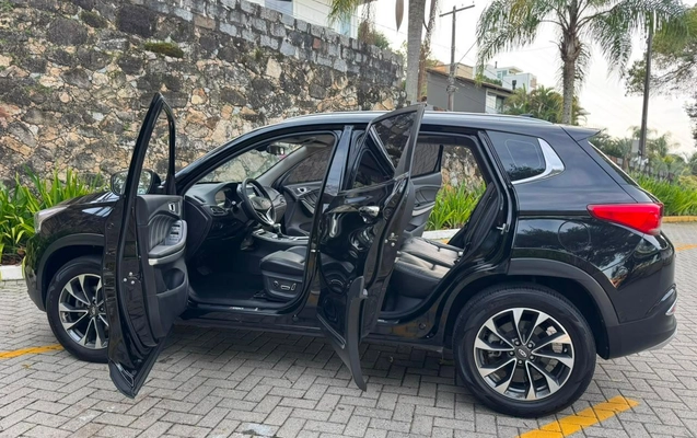 imagem-https://www.socarrao.com.br/sc-vehicle-images-prod/3919463/1789677996027-003_535f2ffe33310ea31a21404ed5e72cd5.jpeg