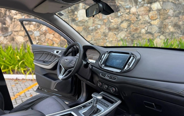 imagem-https://www.socarrao.com.br/sc-vehicle-images-prod/3919463/1789677996037-003_ea737747294adf01fdb29b373e3880a3.jpeg