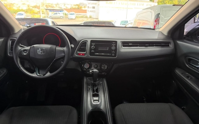 imagem-https://www.socarrao.com.br/sc-vehicle-images-prod/3919581/1789678145539-4_054816.jpg