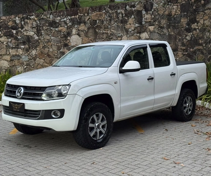 Volkswagen Amarok 2012 Branco — foto 1 de 3