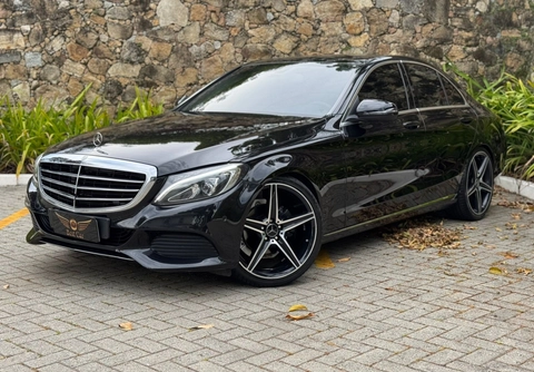 Mercedes-Benz C-180 2018 Preto — foto 1 de 3