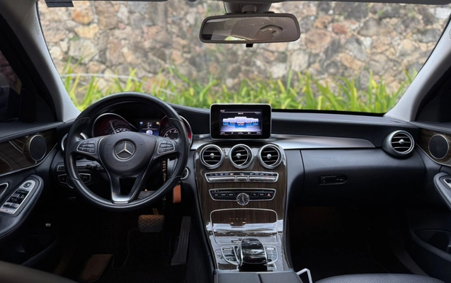 imagem-https://www.socarrao.com.br/sc-vehicle-images-prod/3919739/1789678613513-003_017d0c22df52bb34b2fcaeffb28ce2e1.jpeg