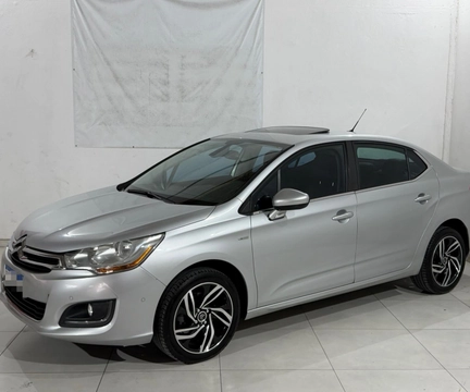 Citroën C4 2015 Prata — foto 1 de 3
