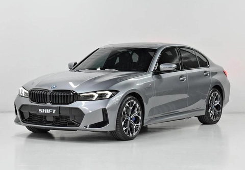 Bmw 330e 2026 Cinza — foto 1 de 3