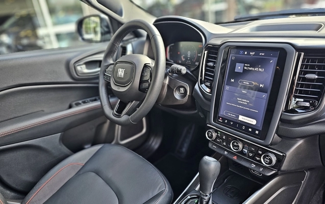 imagem-https://www.socarrao.com.br/sc-vehicle-images-prod/3920145/1789679331700-CKPZF55RrxTCnCZwe7bvpbClysRjhB8U.jpg