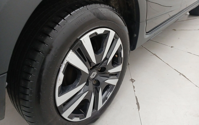 imagem-https://www.socarrao.com.br/sc-vehicle-images-prod/3920163/1789679392095-1_060944.jpg