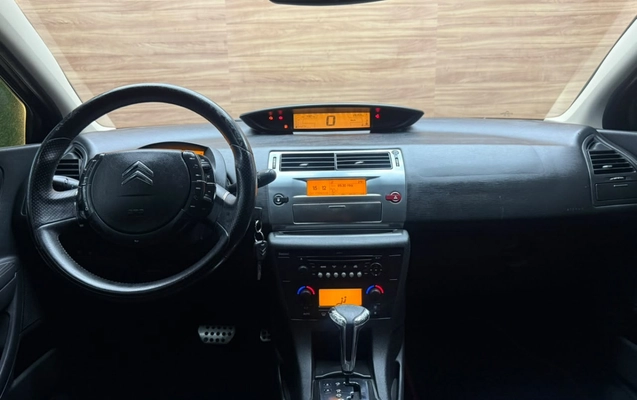 imagem-https://www.socarrao.com.br/sc-vehicle-images-prod/3920205/1789679519430-knAQi1GCURk5TMVra8khbMKtUtYlhPPK.jpg