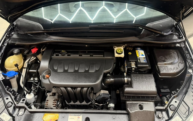 imagem-https://www.socarrao.com.br/sc-vehicle-images-prod/3920205/1789679519440-8rOFK9PbfhPPByN6UH48LEJkY7avJvTr.jpg