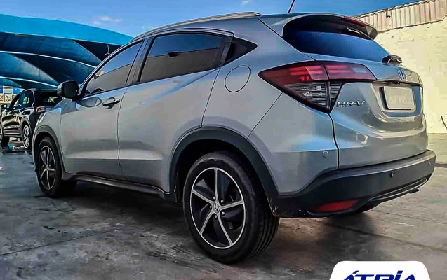 imagem-https://www.socarrao.com.br/sc-vehicle-images-prod/3920470/1789680218789-7861b73d-5012-4042-a221-b4746b1c0075.jpg