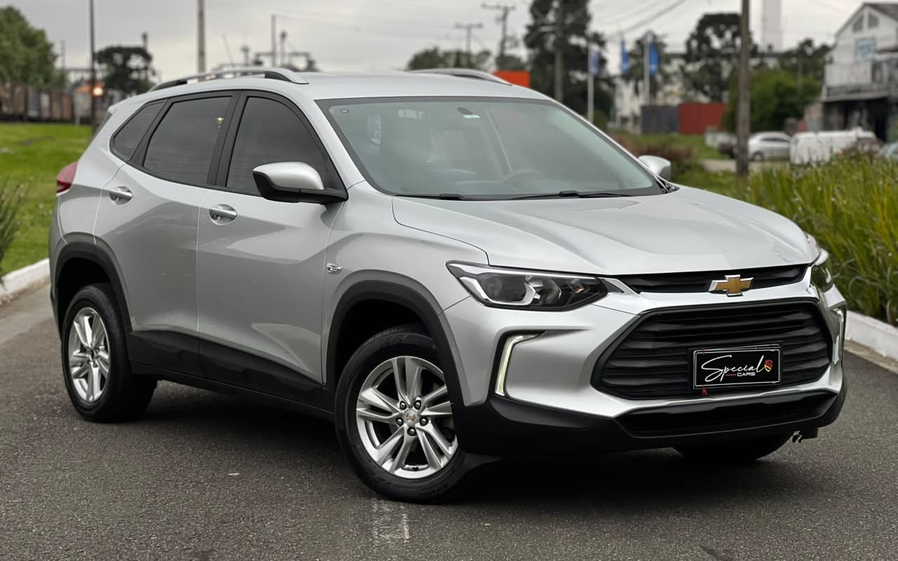 Chevrolet Tracker 2021 Prata — foto 1 de 3