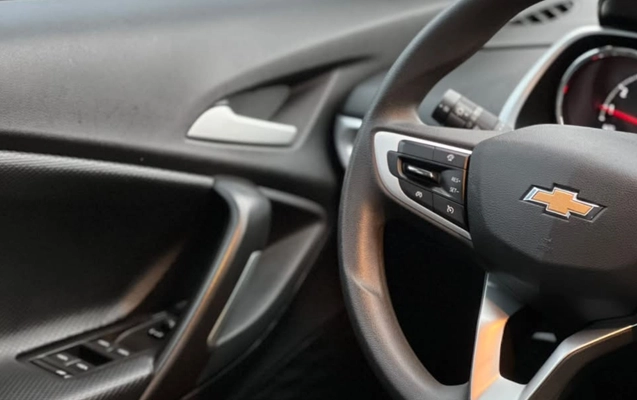 imagem-https://www.socarrao.com.br/sc-vehicle-images-prod/3920793/1789680701794-V2hhdHNBcHAgSW1hZ2UgMjAyNi0wOS0xNyBhdCAxOC4wOS4zNiAoMikuanBlZw.jpeg