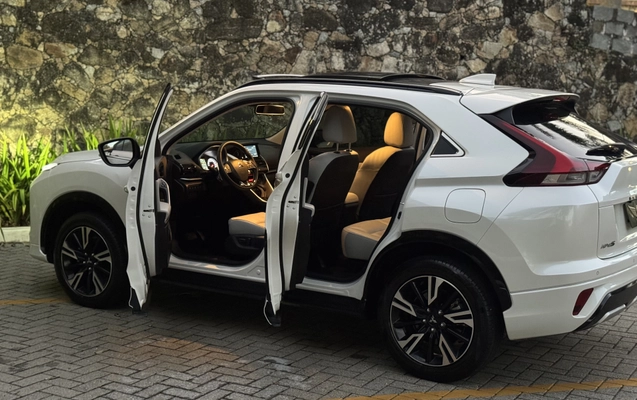imagem-https://www.socarrao.com.br/sc-vehicle-images-prod/3920941/1789680988855-003_b1e82a83a07b44bf64f78f2d03455313.jpeg