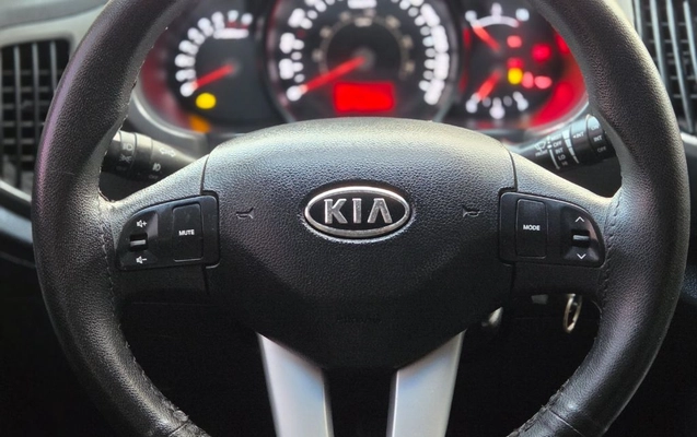 imagem-https://www.socarrao.com.br/sc-vehicle-images-prod/3921319/1789682231554-gb-f72eec8.jpg