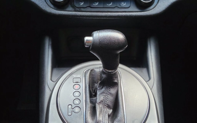 imagem-https://www.socarrao.com.br/sc-vehicle-images-prod/3921319/1789682231560-gb-e808923.jpg