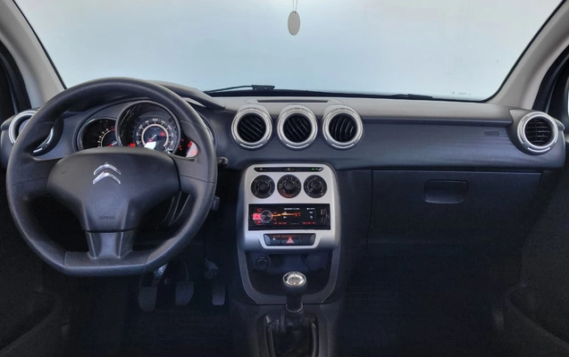 imagem-https://www.socarrao.com.br/sc-vehicle-images-prod/3922349/1789684596385-003_b3b1f69de2e92a6060fd2e082d64de0f.jpg