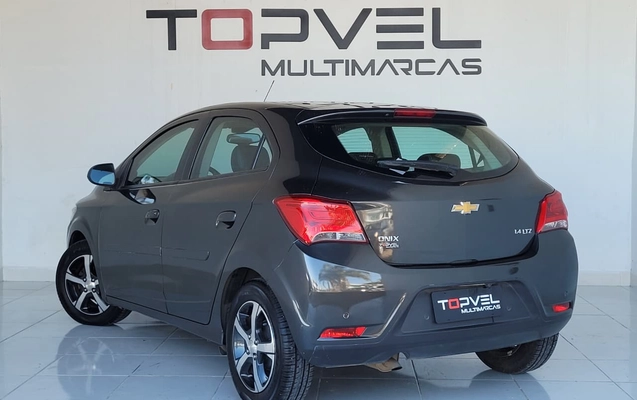 imagem-https://www.socarrao.com.br/sc-vehicle-images-prod/3922667/1789685411303-003_bc5d9c02ee81d382e047b916e0f0681e.jpg