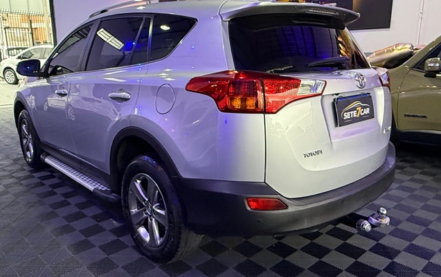 imagem-https://www.socarrao.com.br/sc-vehicle-images-prod/3923408/1789687313873-SU1HXzAxODguanBlZw.jpeg
