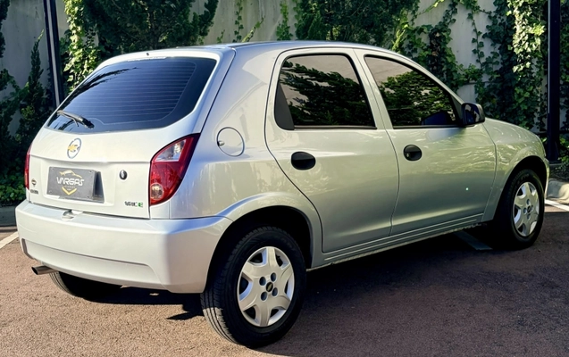 imagem-https://www.socarrao.com.br/sc-vehicle-images-prod/3924111/1789737557969-nGSRdbrTqDzJhYrbkxrN6z2MaTmzblha.jpg
