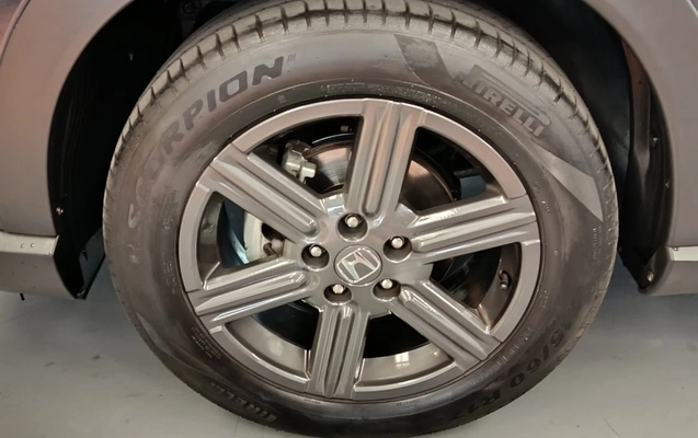 imagem-https://www.socarrao.com.br/sc-vehicle-images-prod/3926591/1789762969747-y7vcKCbKhfuDvo3gKbHRQv1lsTZohV75.jpg