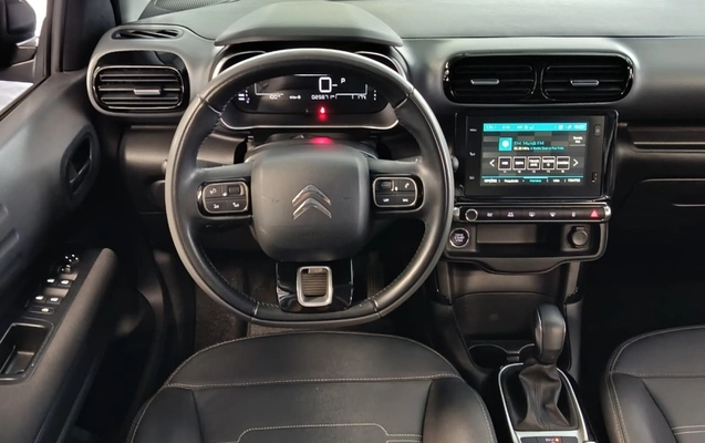 imagem-https://www.socarrao.com.br/sc-vehicle-images-prod/3926638/1789763399025-ME6Dk9i6S5Dysprt33jcFMAcWBxXPL1M.jpg