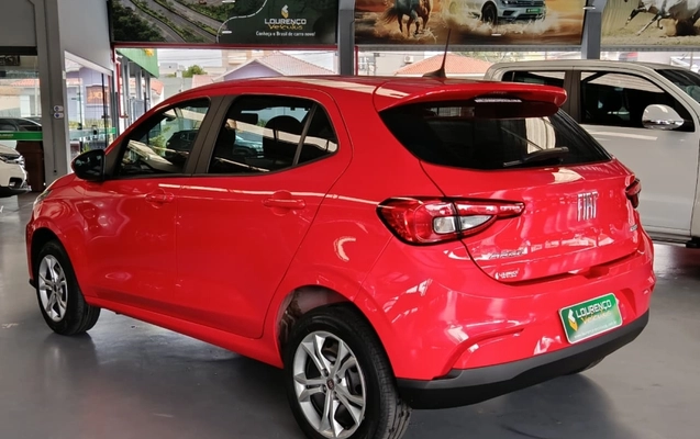 imagem-https://www.socarrao.com.br/sc-vehicle-images-prod/3926639/1789763319319-MjChsv9RLrN5kC7RRz3cDwYKYnzK25aF.jpg
