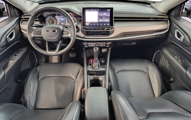 imagem-https://www.socarrao.com.br/sc-vehicle-images-prod/3926663/1790000344594-Y6VTxg7jl0i2AQ83sc42bV6RuUgrafbG.jpg