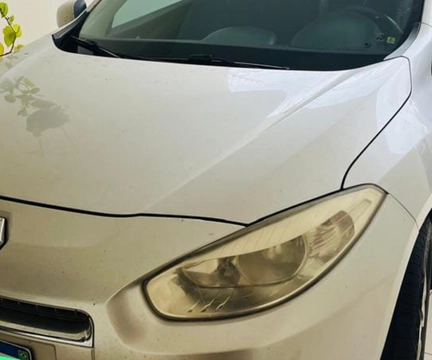 Renault Fluence 2013 Prata — foto 1 de 3