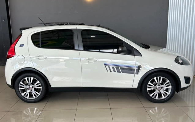 imagem-https://www.socarrao.com.br/sc-vehicle-images-prod/3926834/1789696039614-V2hhdHNBcHAgSW1hZ2UgMjAyNi0wOS0xNyBhdCAxMy4yMS4zNiAoMykuanBlZw.jpeg