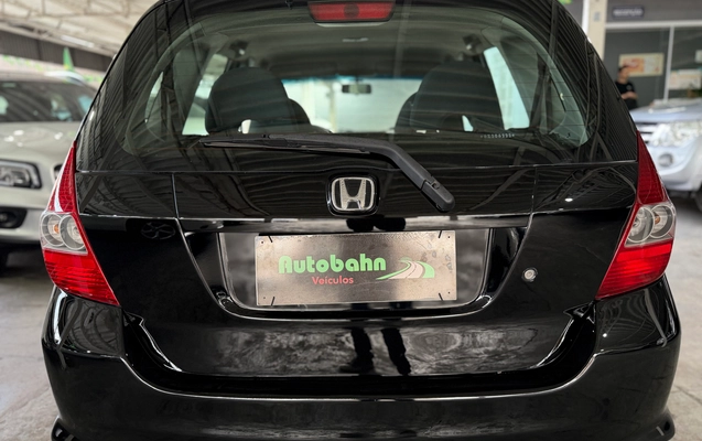imagem-https://www.socarrao.com.br/sc-vehicle-images-prod/3927441/1789697599197-1323c1d8-99f0-463a-a8fc-35484853ea32.jpg