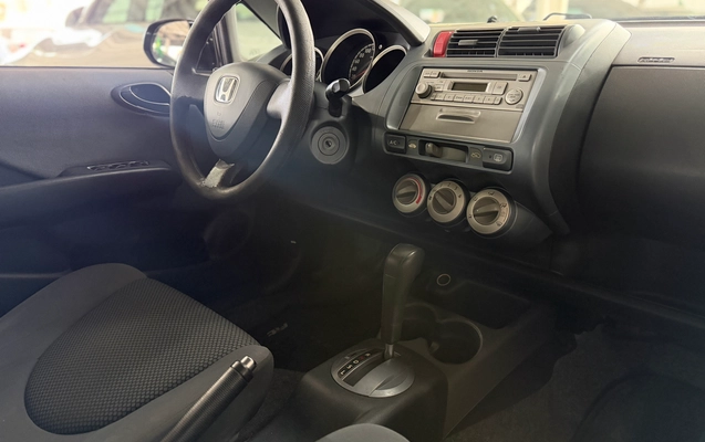 imagem-https://www.socarrao.com.br/sc-vehicle-images-prod/3927441/1789697599205-110f5a10-3fce-403b-afeb-15fb086d9697.jpg