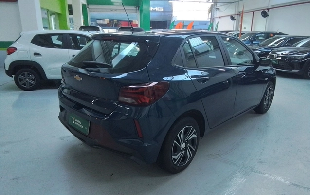 imagem-https://www.socarrao.com.br/sc-vehicle-images-prod/3929175/1789702623374-2_015258.jpg