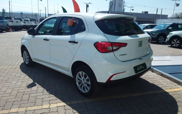 imagem-https://www.socarrao.com.br/sc-vehicle-images-prod/3929821/1789706021260-1_013858.jpg