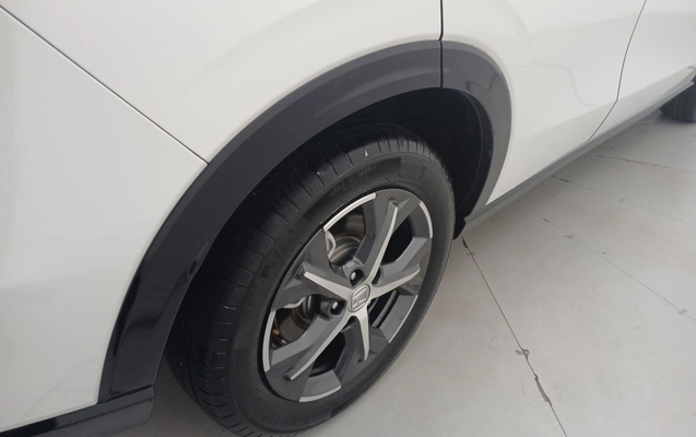 imagem-https://www.socarrao.com.br/sc-vehicle-images-prod/3930137/1789706460211-1_123259.jpg