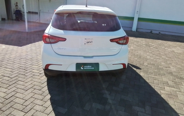 imagem-https://www.socarrao.com.br/sc-vehicle-images-prod/3930349/1789706935992-1_091418.jpg