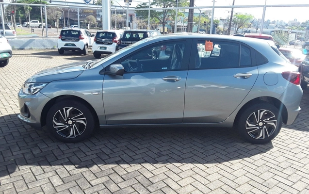 imagem-https://www.socarrao.com.br/sc-vehicle-images-prod/3930430/1789707040267-1_032545.jpg
