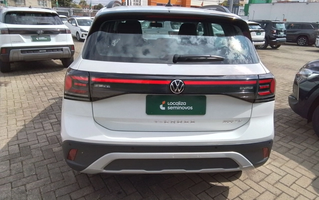imagem-https://www.socarrao.com.br/sc-vehicle-images-prod/3931199/1789708047223-1_111050.jpg