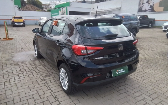 imagem-https://www.socarrao.com.br/sc-vehicle-images-prod/3931217/1789708059474-1_021423.jpg