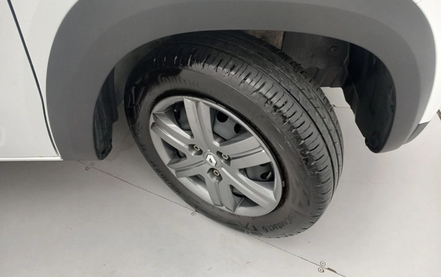 imagem-https://www.socarrao.com.br/sc-vehicle-images-prod/3931433/1789708297015-1_015514.jpg