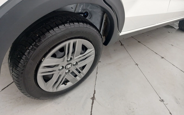 imagem-https://www.socarrao.com.br/sc-vehicle-images-prod/3931517/1789708358280-2_102149.jpg