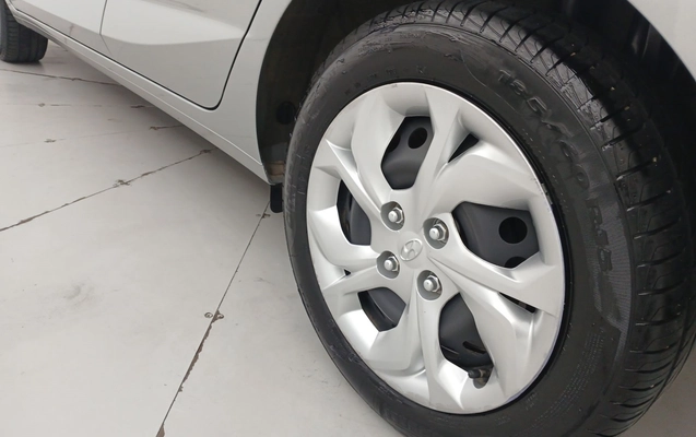imagem-https://www.socarrao.com.br/sc-vehicle-images-prod/3931542/1789708373396-1_033844.jpg