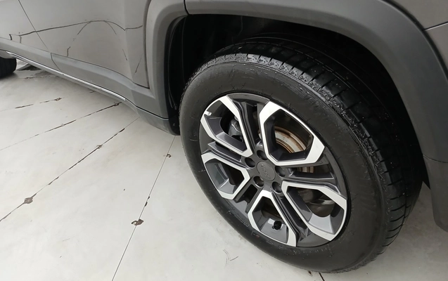 imagem-https://www.socarrao.com.br/sc-vehicle-images-prod/3931675/1789708442268-2_052501.jpg