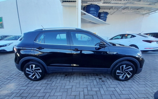 imagem-https://www.socarrao.com.br/sc-vehicle-images-prod/3931739/1789708589826-2_033539.jpg