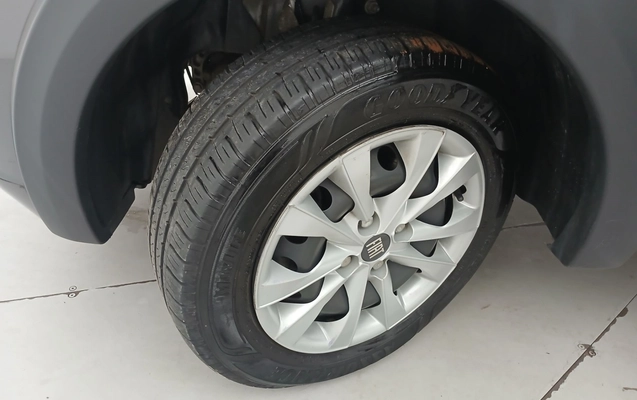 imagem-https://www.socarrao.com.br/sc-vehicle-images-prod/3931950/1789709067128-1_051114.jpg