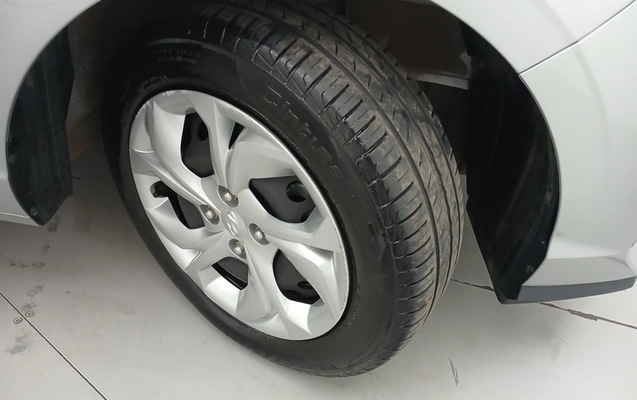 imagem-https://www.socarrao.com.br/sc-vehicle-images-prod/3932011/1789709212221-1_100329.jpg