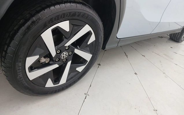 imagem-https://www.socarrao.com.br/sc-vehicle-images-prod/3932057/1789709281525-1_110142.jpg
