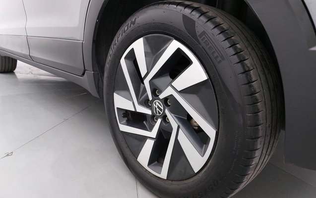 imagem-https://www.socarrao.com.br/sc-vehicle-images-prod/3932116/1789709354043-1_035739.jpg